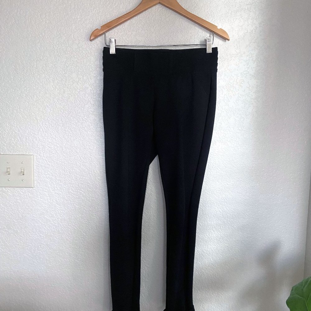 Black skinny pants